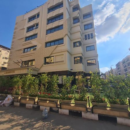 El Mesaadya Hotel Le Caire Extérieur photo