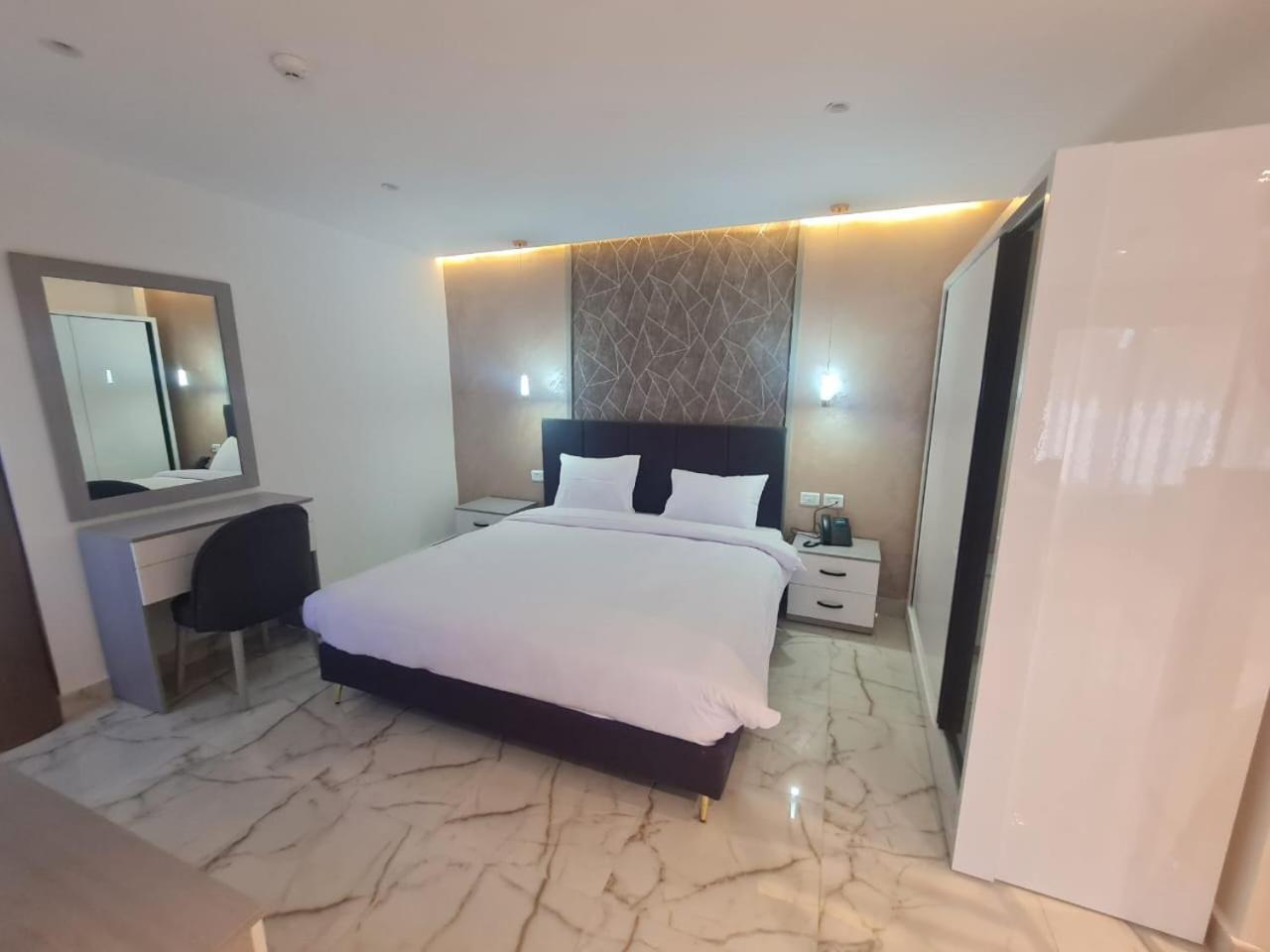 El Mesaadya Hotel Le Caire Extérieur photo