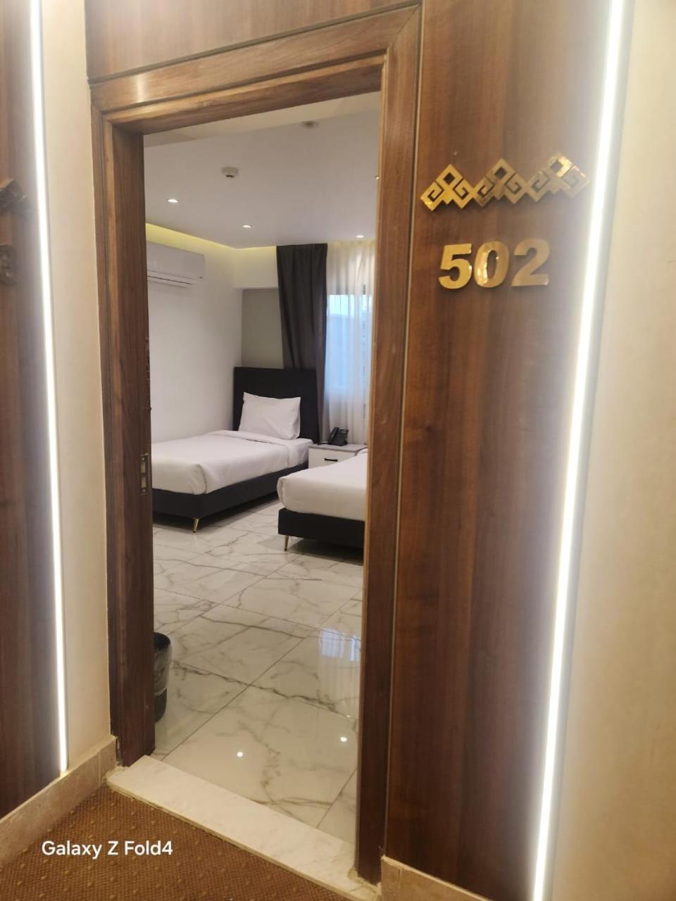 El Mesaadya Hotel Le Caire Extérieur photo